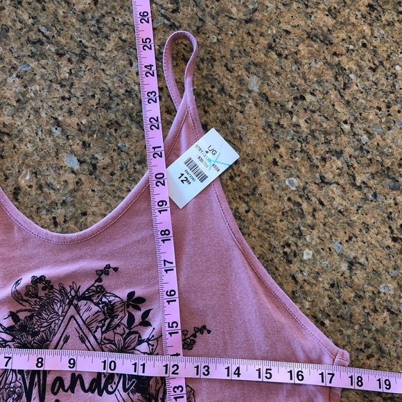 LAST ONE: LARGE NWT “WANDER THIS WAY” PEACH TANK - Picture 6 of 7